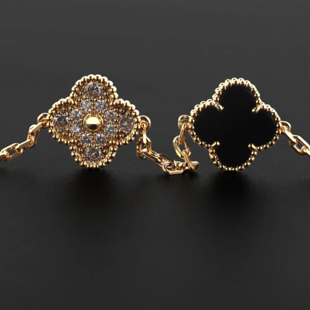 Van Cleef & Arpels Sweet Alhambra Bracelet Onyx/Gold