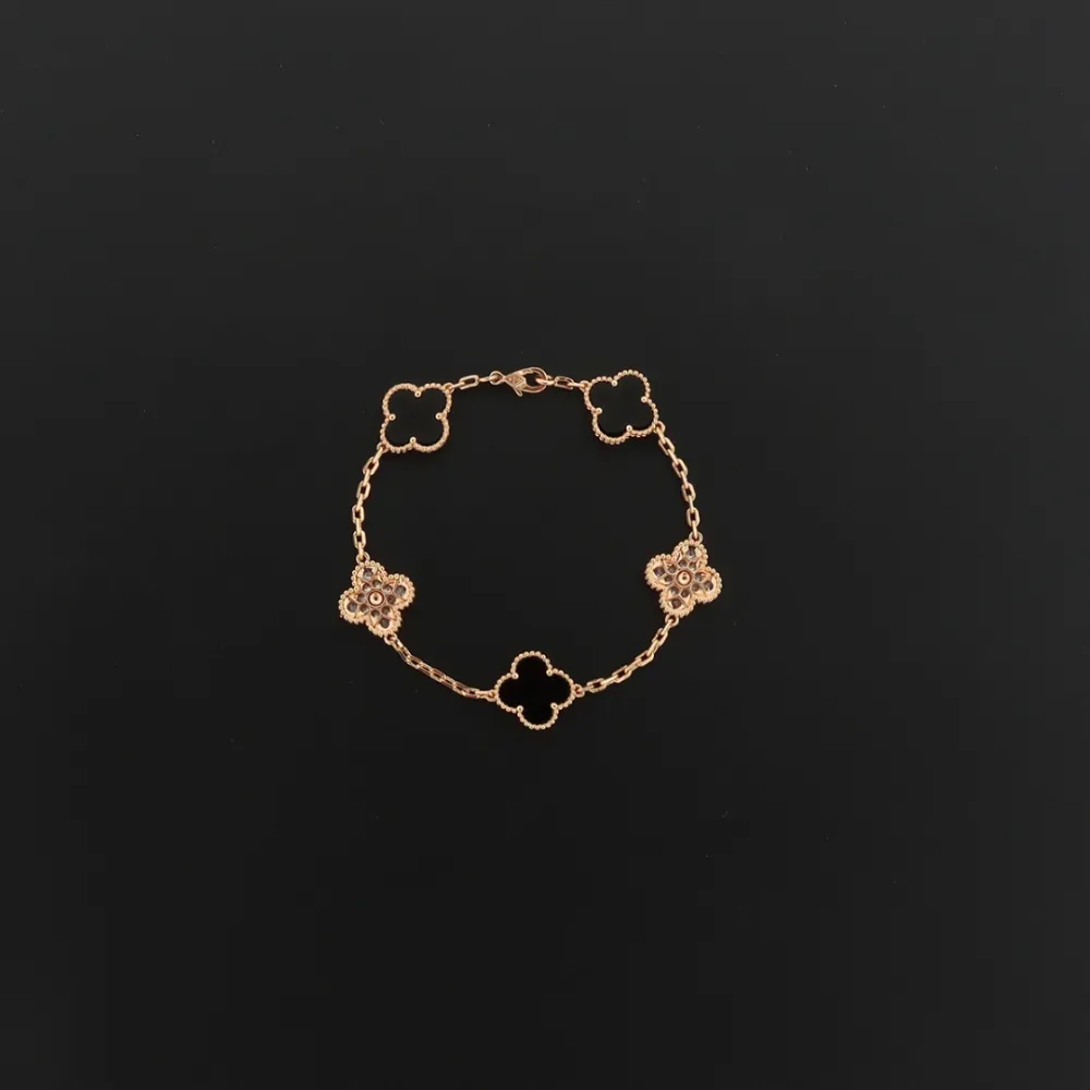 Van Cleef & Arpels Sweet Alhambra Bracelet Onyx/Rose Gold