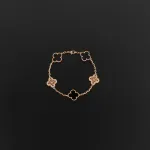 Van Cleef & Arpels Sweet Alhambra Bracelet Onyx/Rose Gold
