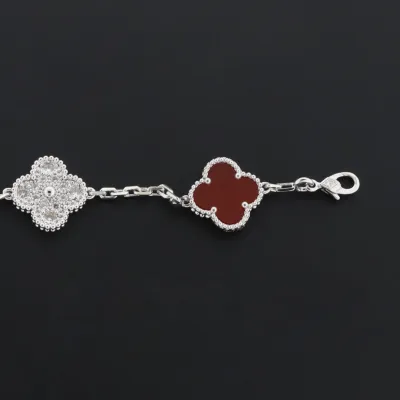 Van Cleef & Arpels Sweet Alhambra Bracelet White Carnelian/Silver 02