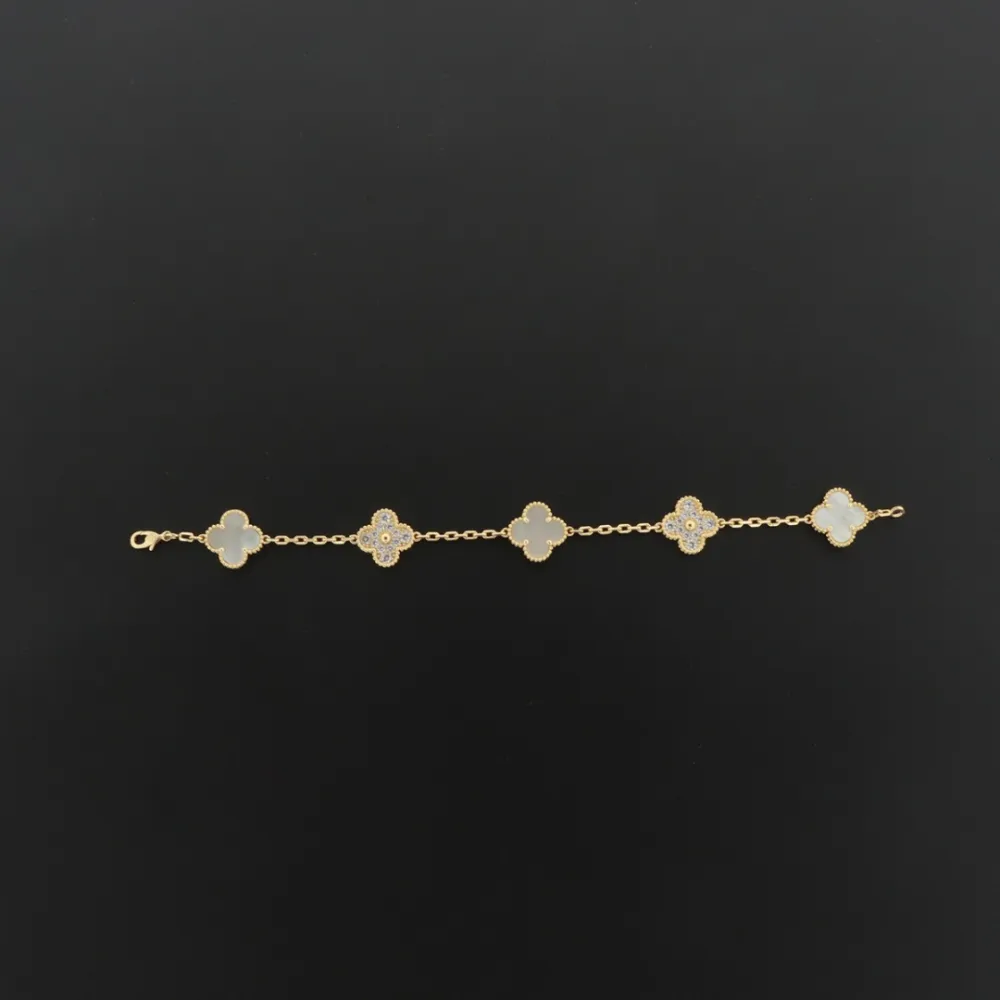 Van Cleef & Arpels Sweet Alhambra White mother-of-pearl/gold