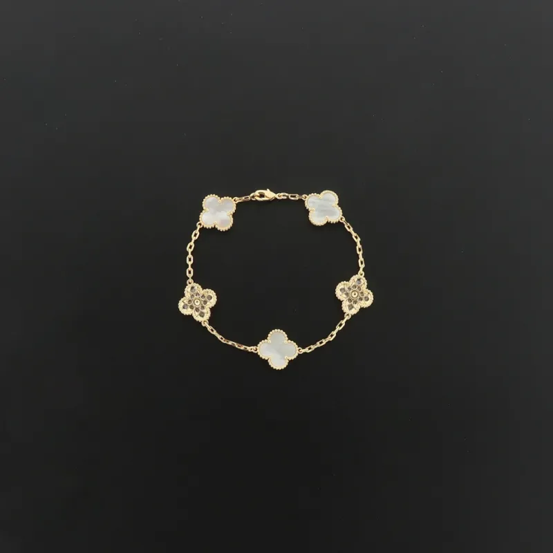 Van Cleef & Arpels Sweet Alhambra White mother-of-pearl/gold