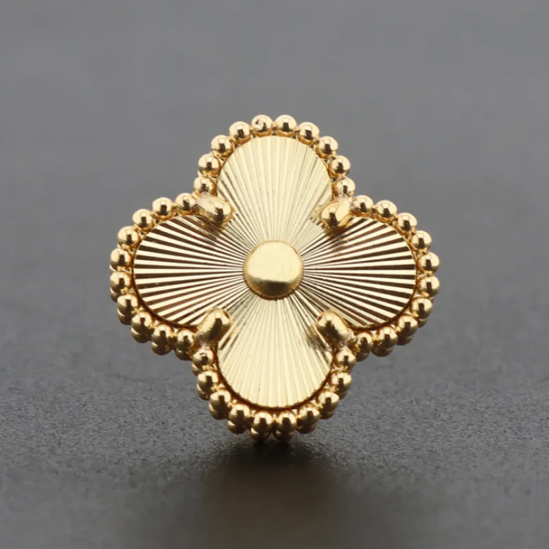 Van Cleef & Arpels Vintage Alhambra Earrings Gold