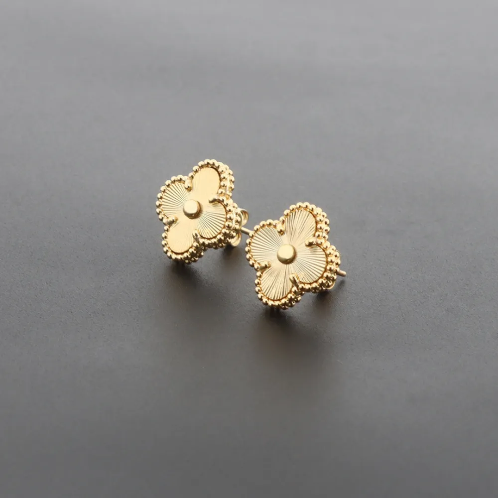 Van Cleef & Arpels Vintage Alhambra Earrings Gold
