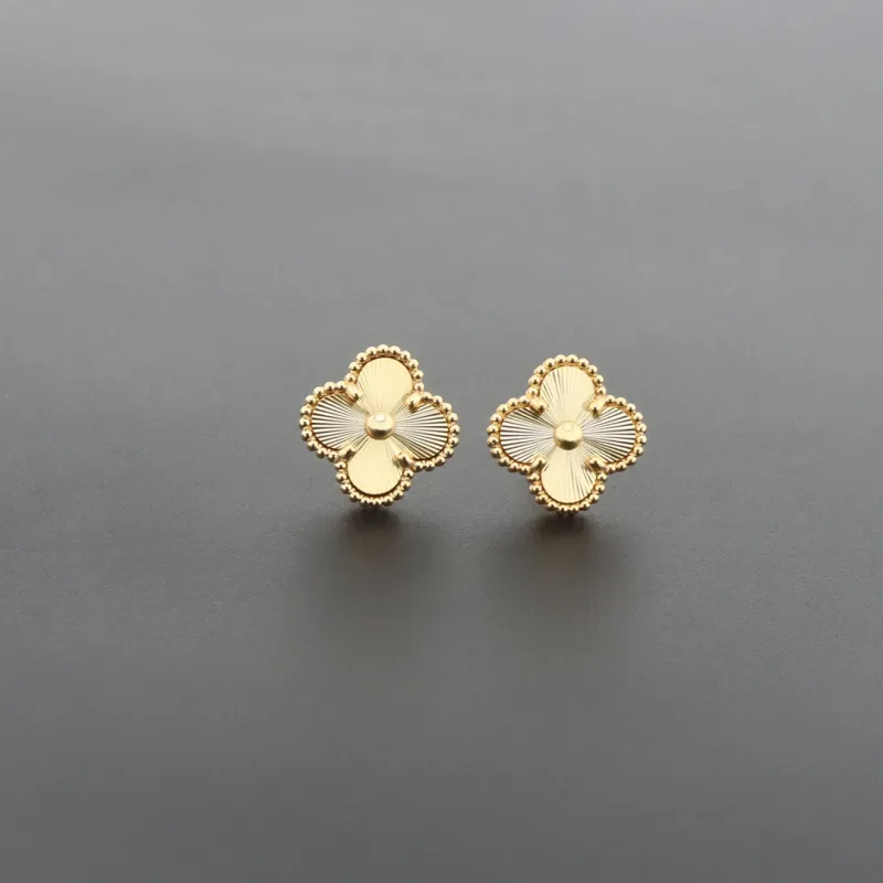 Van Cleef & Arpels Vintage Alhambra Earrings Gold