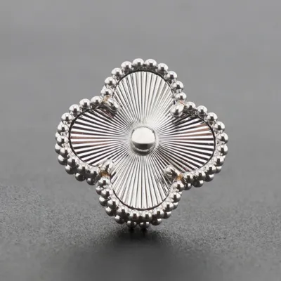 Van Cleef & Arpels Vintage Alhambra Earrings Silver 01