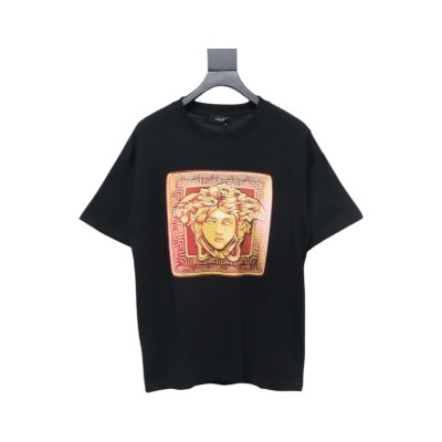 VERSACE Checkered Medusa Avatar T-shirt 01