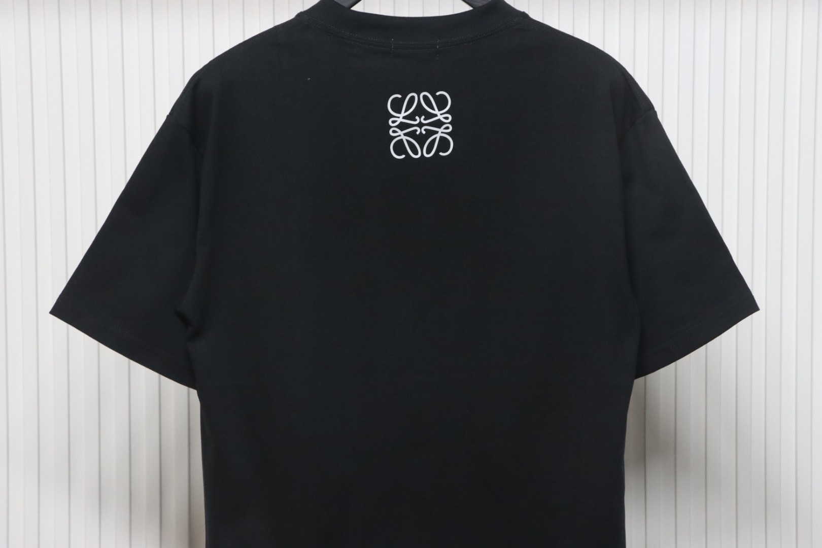 Loewe 23SS 3D Embossed Four-Leaf Clover T-Shirt Black