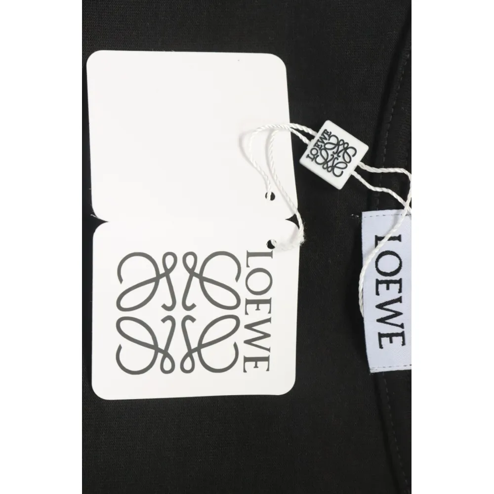 Loewe 23SS 3D Embossed Four-Leaf Clover T-Shirt Black