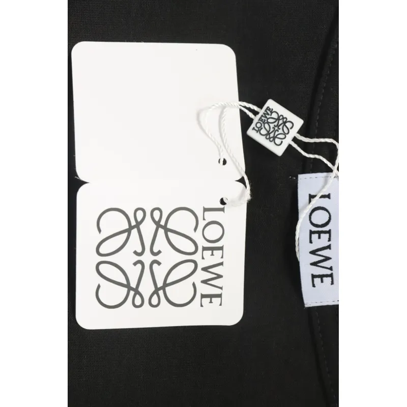 Loewe 23SS 3D Embossed Four-Leaf Clover T-Shirt Black