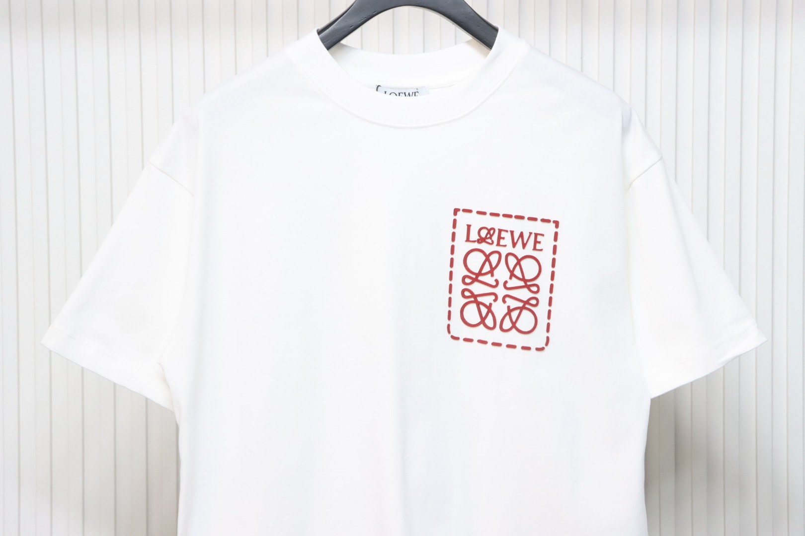 Loewe 23SS 3D Embossed Four-Leaf Clover T-Shirt White