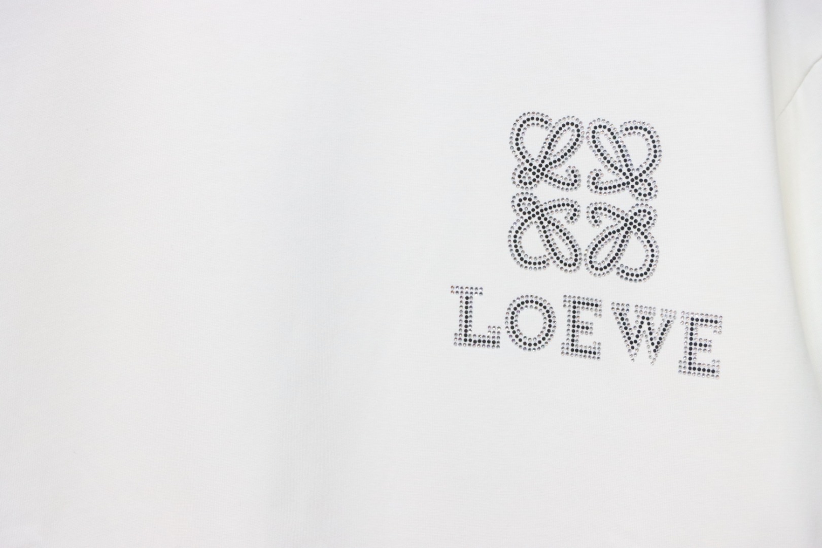 Loewe 24ss Hot diamond Four-Leaf Clover T-Shirt White