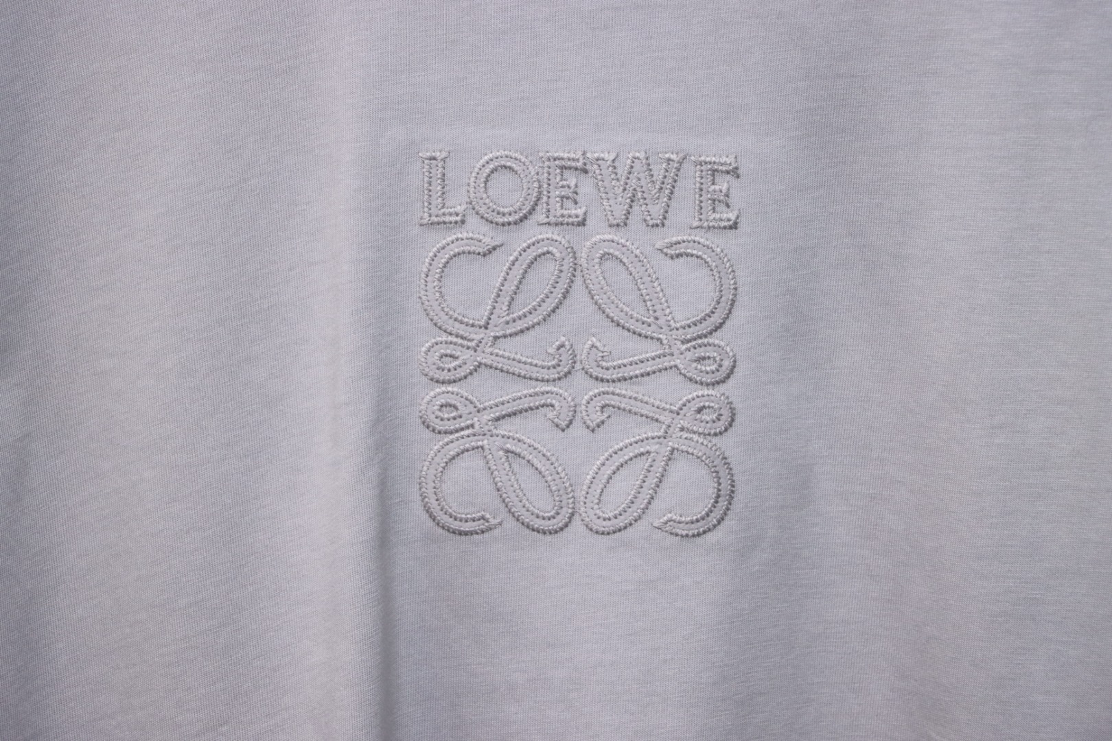 Loewe 25ss Chest Embroidery T-Shirt Grey