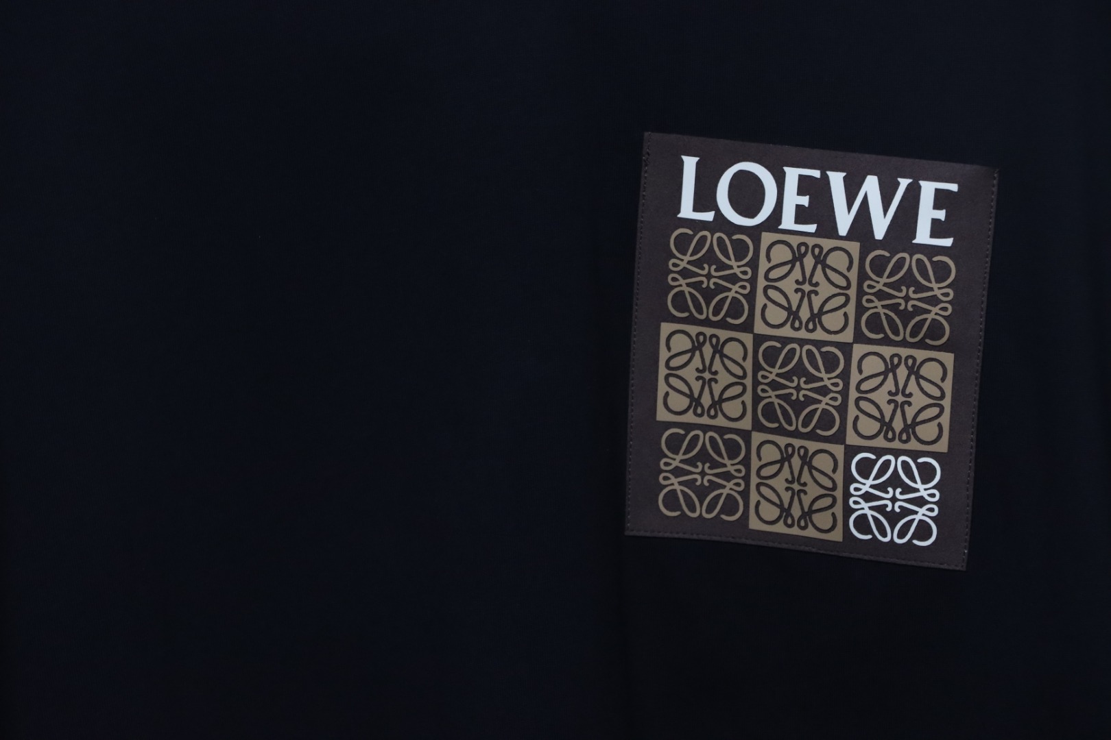 Loewe 25ss Pocket Embossed T-Shirt Black