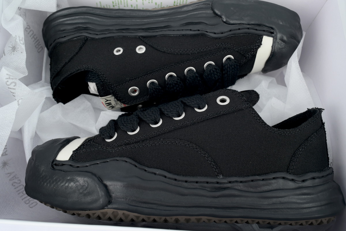 MIHARA YASUHIRO Black NO.786