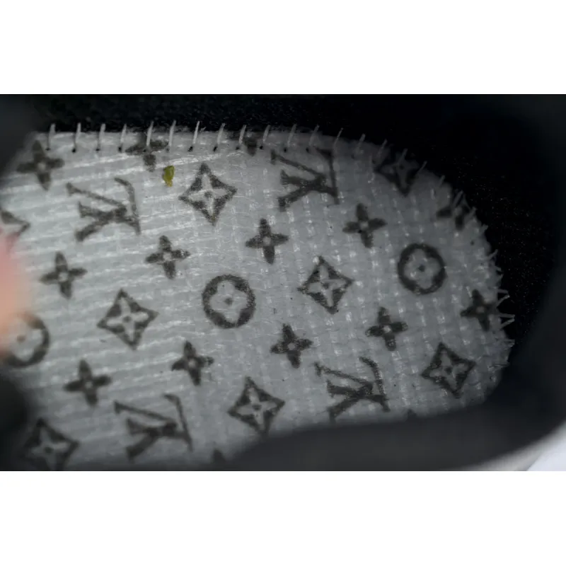 Louis Vuitton Run Tatic Black Silver