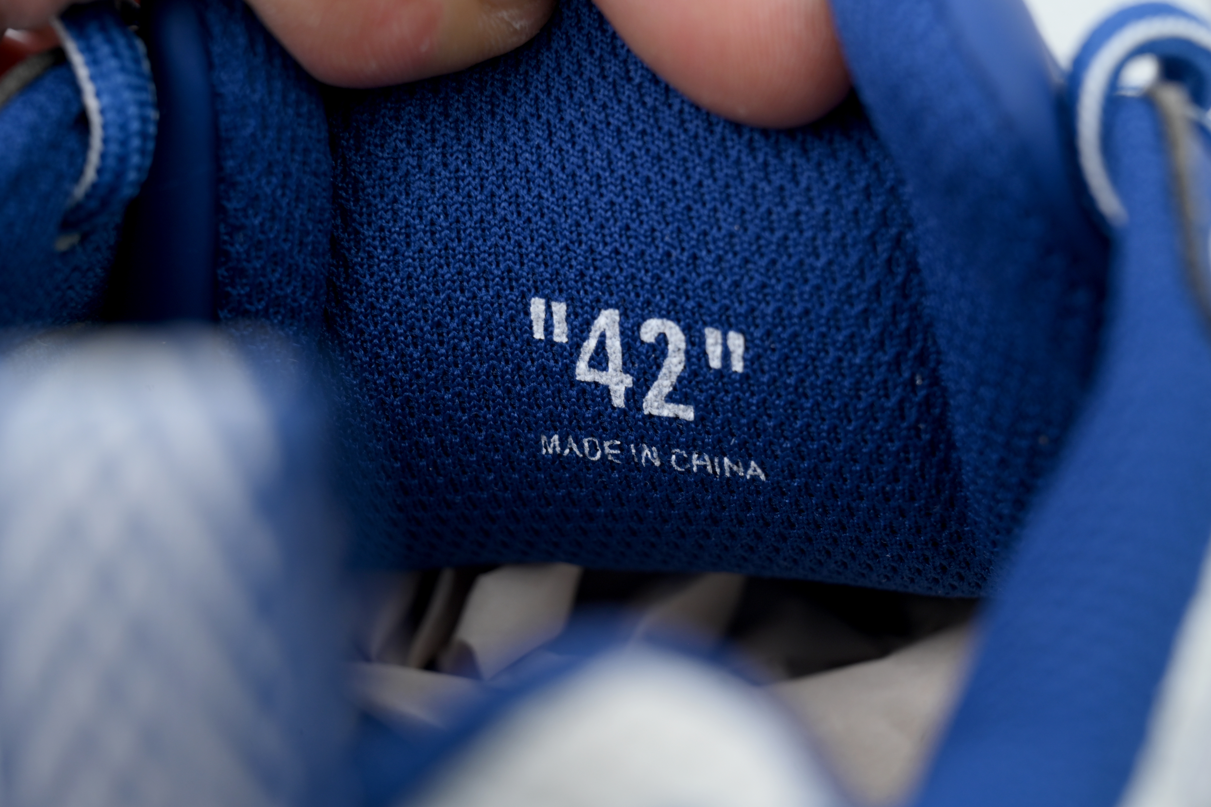 Off White Be Right Back Sneakers Deep Blue White OMIA295F24 FAB00 10145