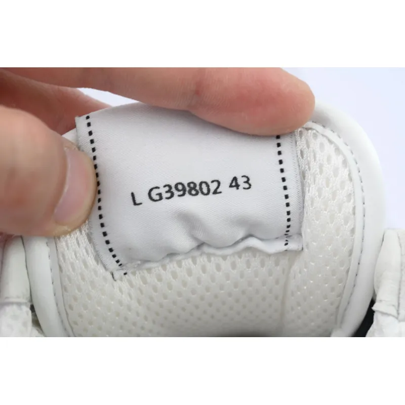 Chanel Suede Calfskin White Light Grey Low Top Sneakers