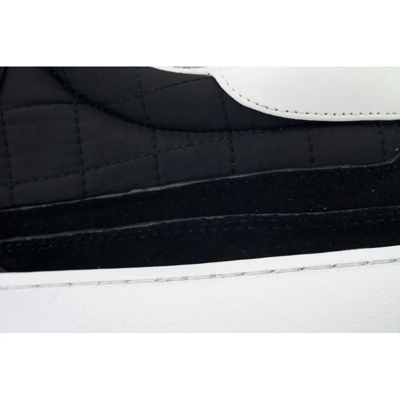Chanel Stylish Skateboarding Shoes Black White