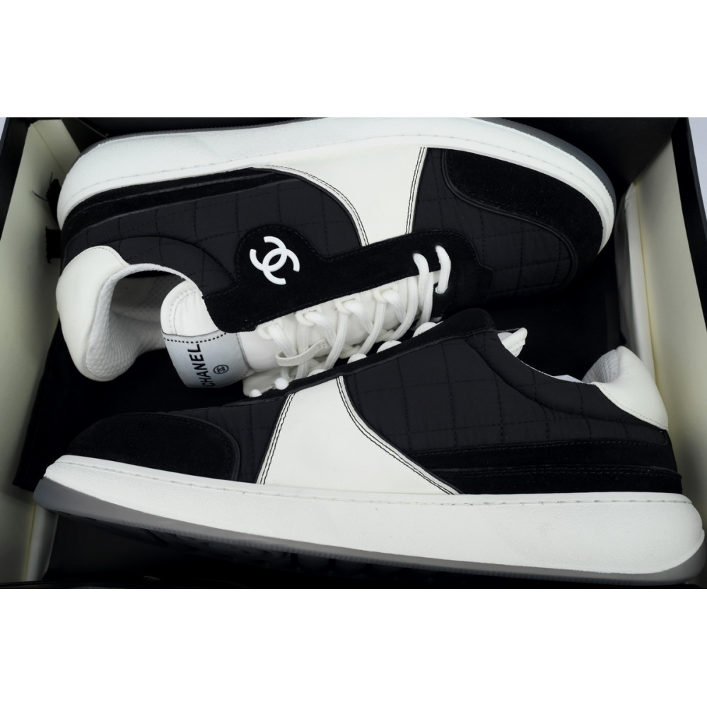 Chanel Stylish Skateboarding Shoes Black White