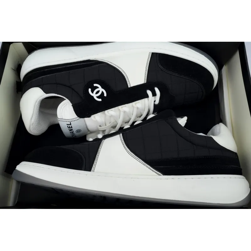 Chanel Stylish Skateboarding Shoes Black White