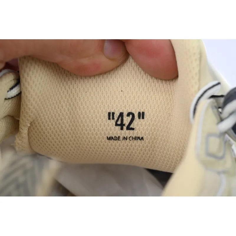 Off White Be Right Back Sneakers Brown OMIA295S25 FAB00 36113
