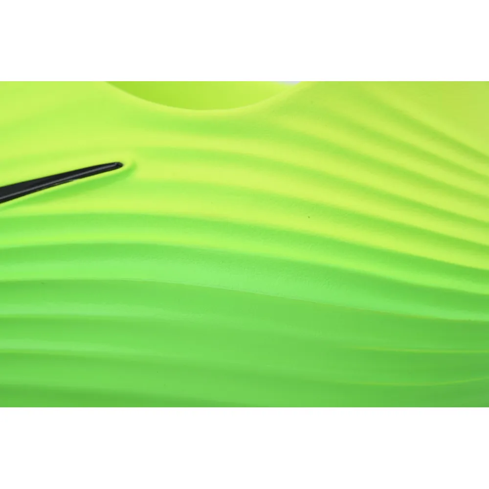 Nike ReactX Rejuven8 Green Strike HV5060-300
