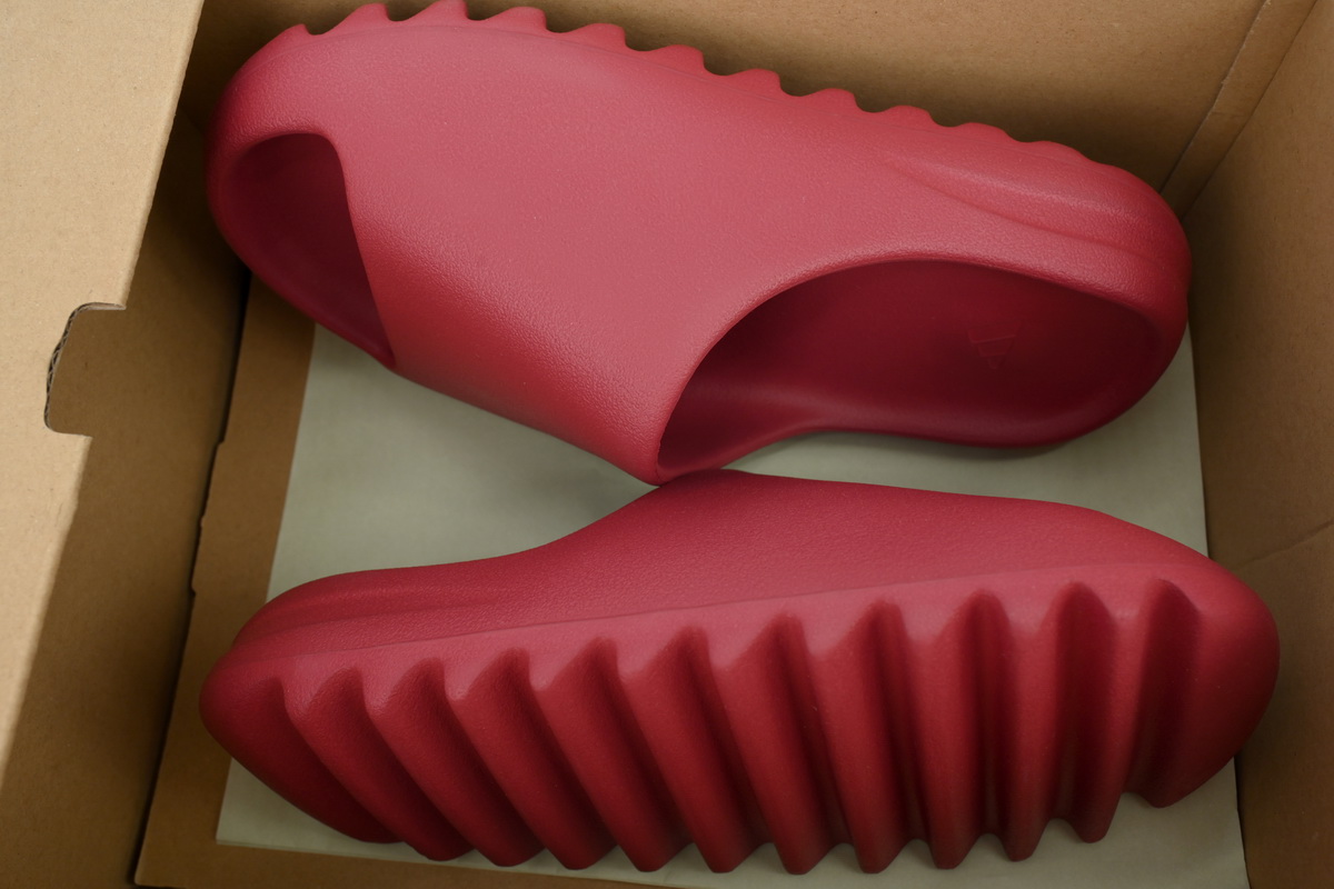 PK God Batch adidas Yeezy Carmine Red ID5988