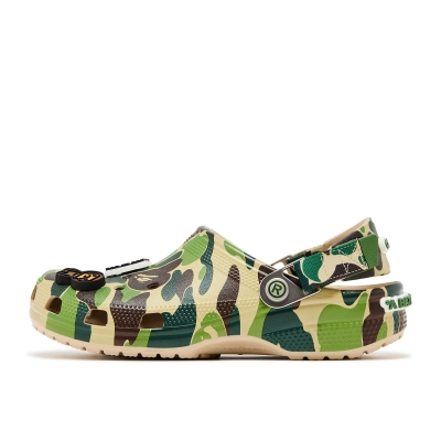 Crocs Classic Clog A Bathing Ape ABC Camo Green PB 250613 01