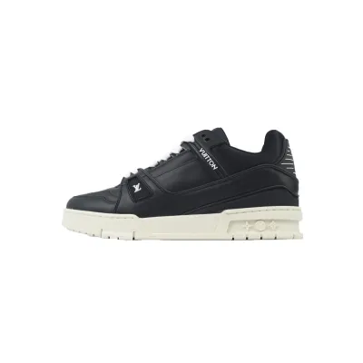 LV Trainer Sneaker Black Skin And White Background 1AD9WD 01