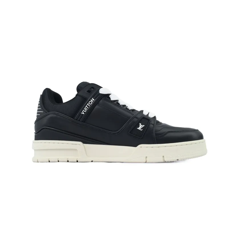 LV Trainer Sneaker Black Skin And White Background 1AD9WD