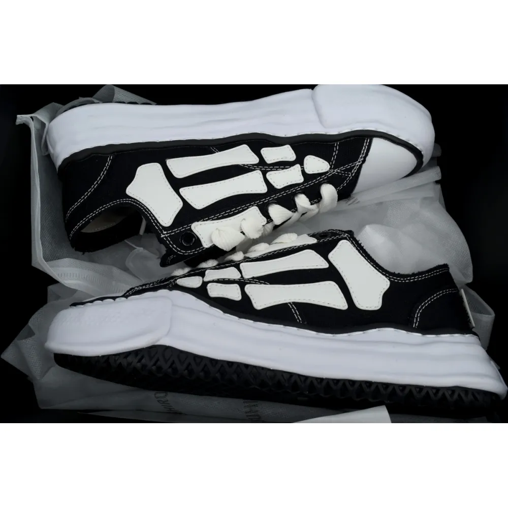 MIHARA YASUHIRO White And Black Bones NO.728