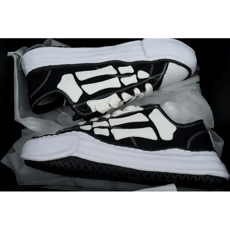 MIHARA YASUHIRO White And Black Bones NO.728