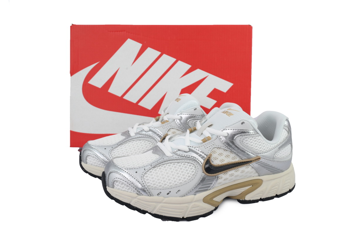 Nike V5 RNR Parachute Beige Metallic Pewter HJ5228-102