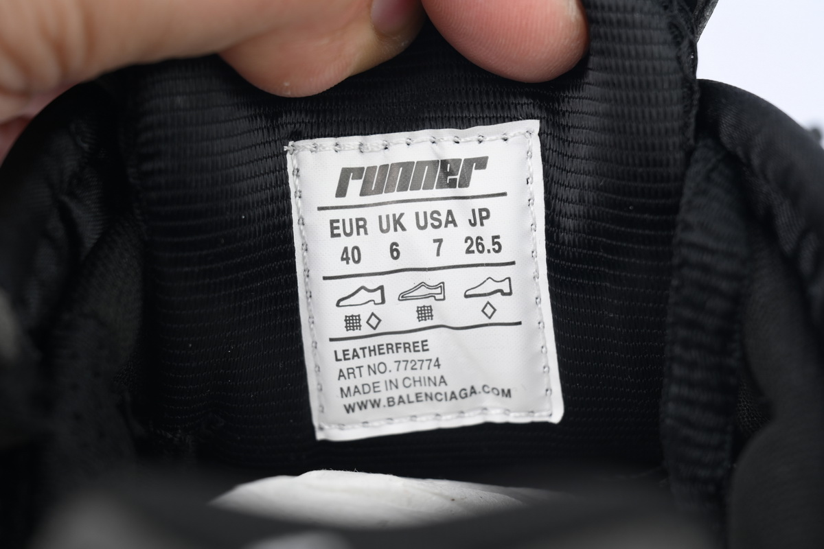 Balenciaga Runner Sneaker All Black 772774 W3RBT 1000