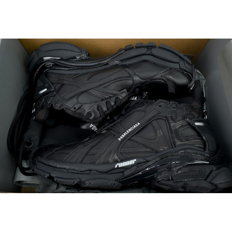Balenciaga Runner Sneaker x Under Armour Black 813793 WRUCU 1000