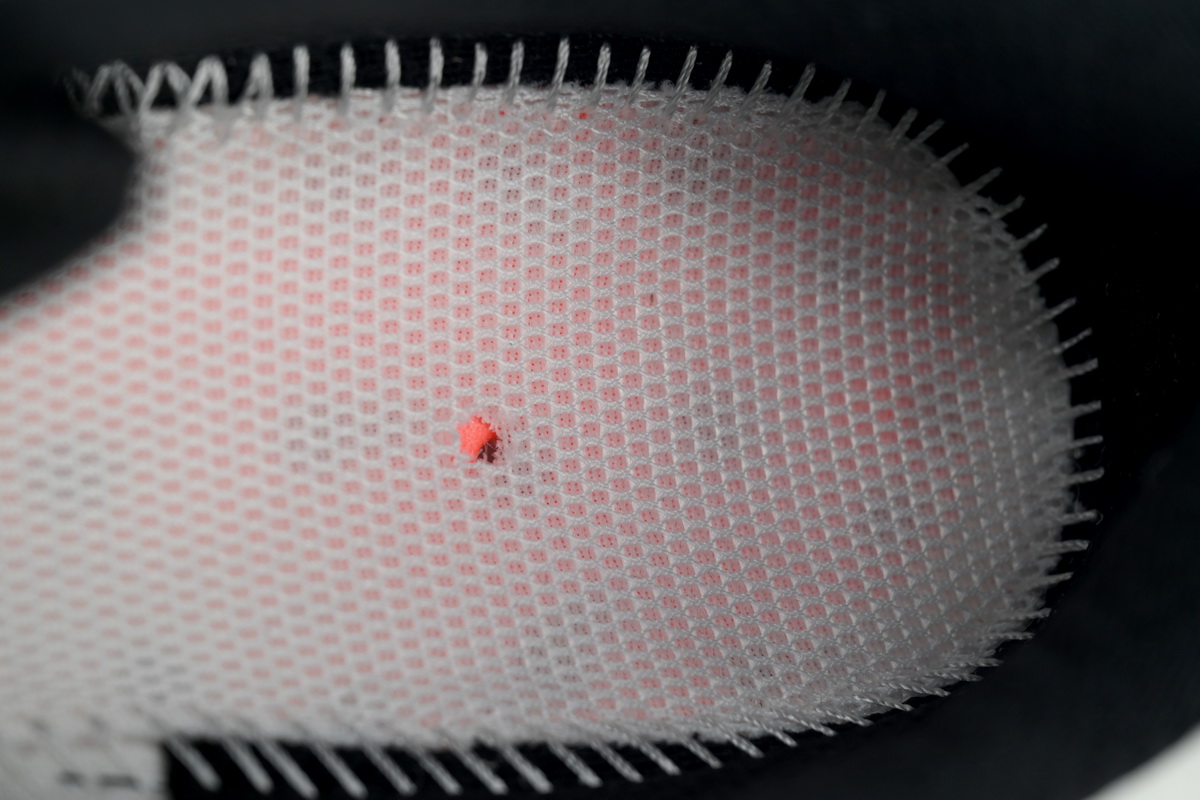 Hoka One One Bondi 9 Black White Red 1162011-WBLC