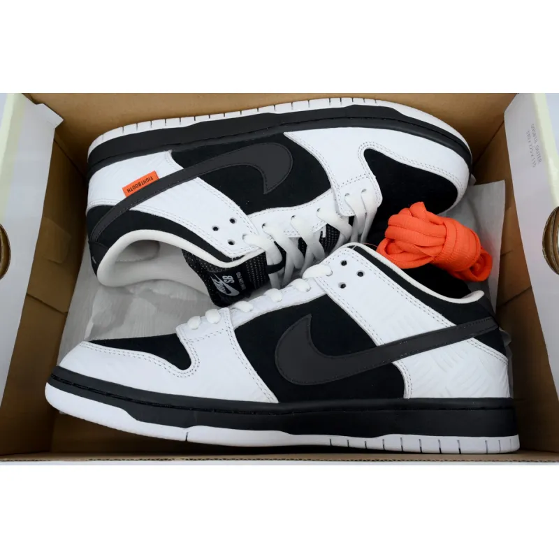 PK God Batch TIGHTBOOTH x Nike SB Dunk Low Panda Co Branding FD2629-100