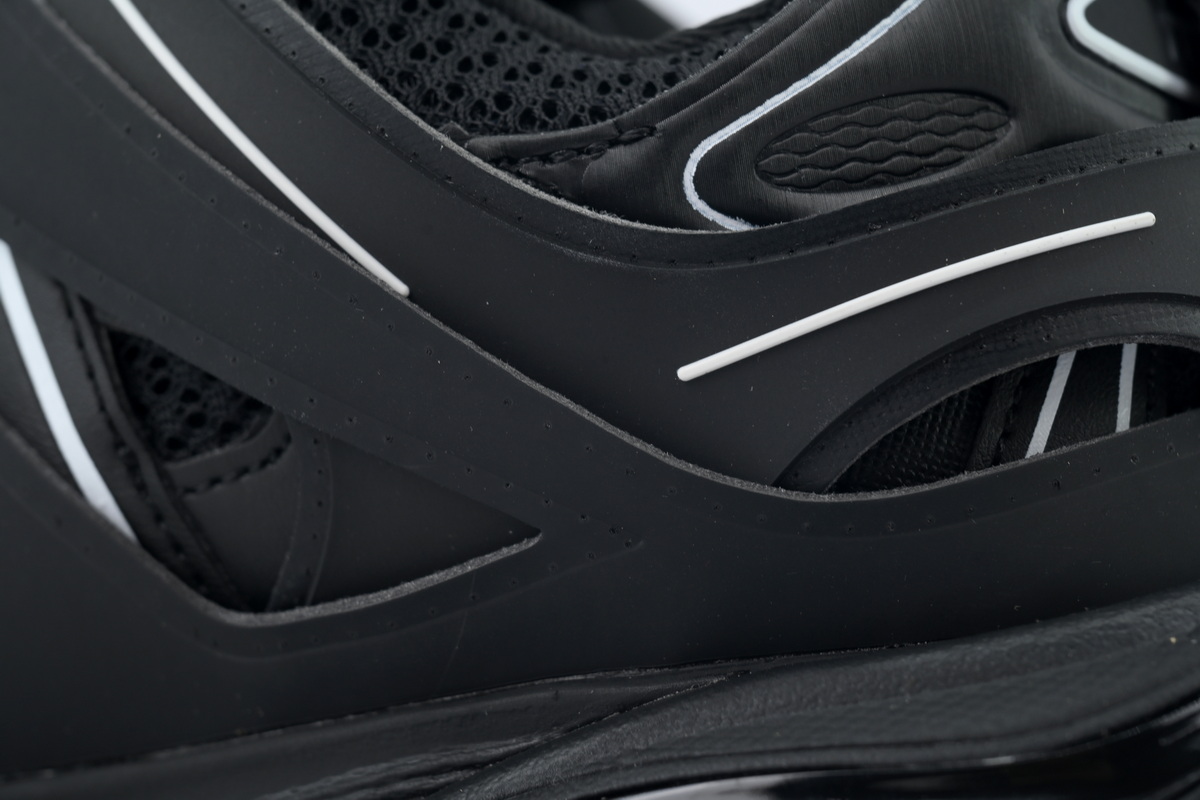 Balenciaga Tess S Black And White 542023 WIGBI 2045