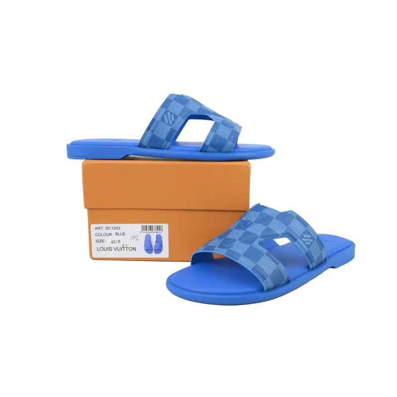 LOUIS VUITTON Oasis Blue Check