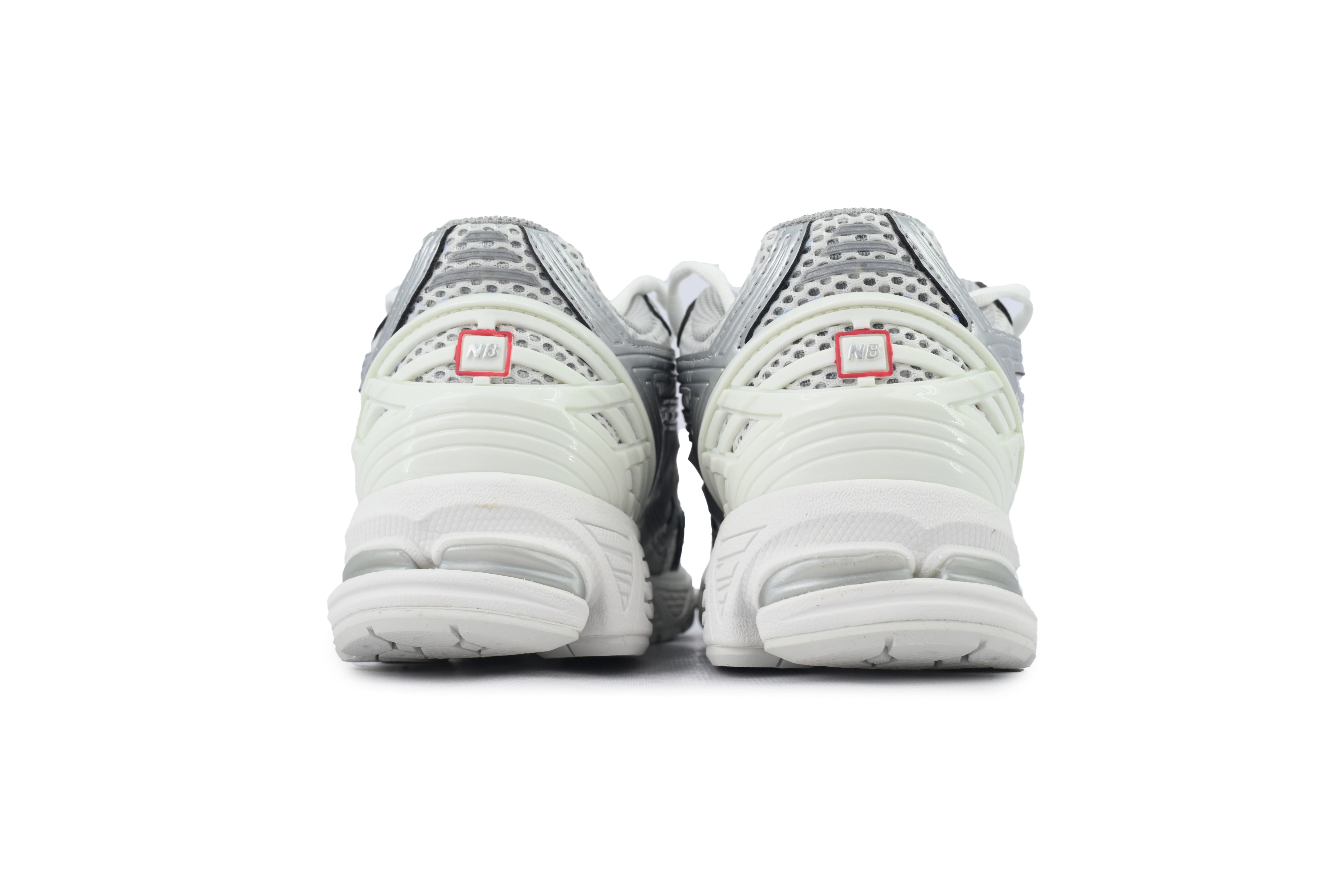 New Balance 1906R Silver M1906RCB