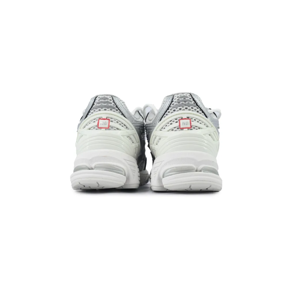 New Balance 1906R Silver M1906RCB