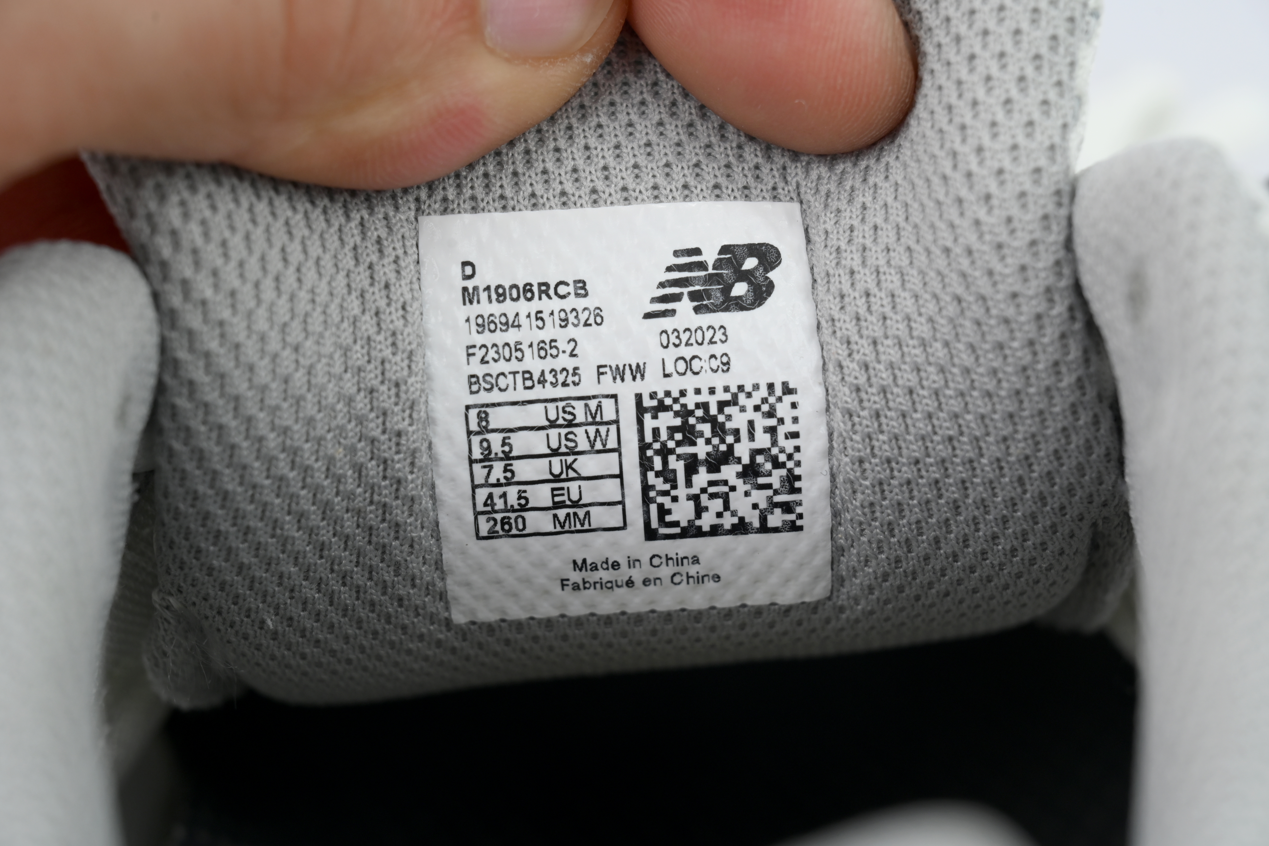 New Balance 1906R Silver M1906RCB