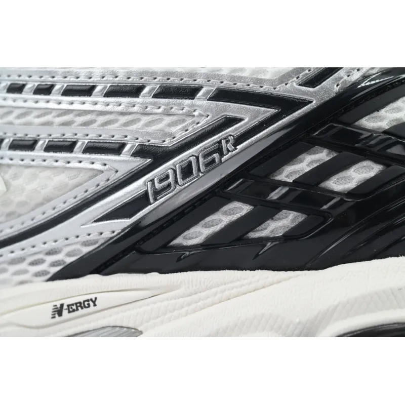 New Balance 1906R Silver Metallic Black M1906RER