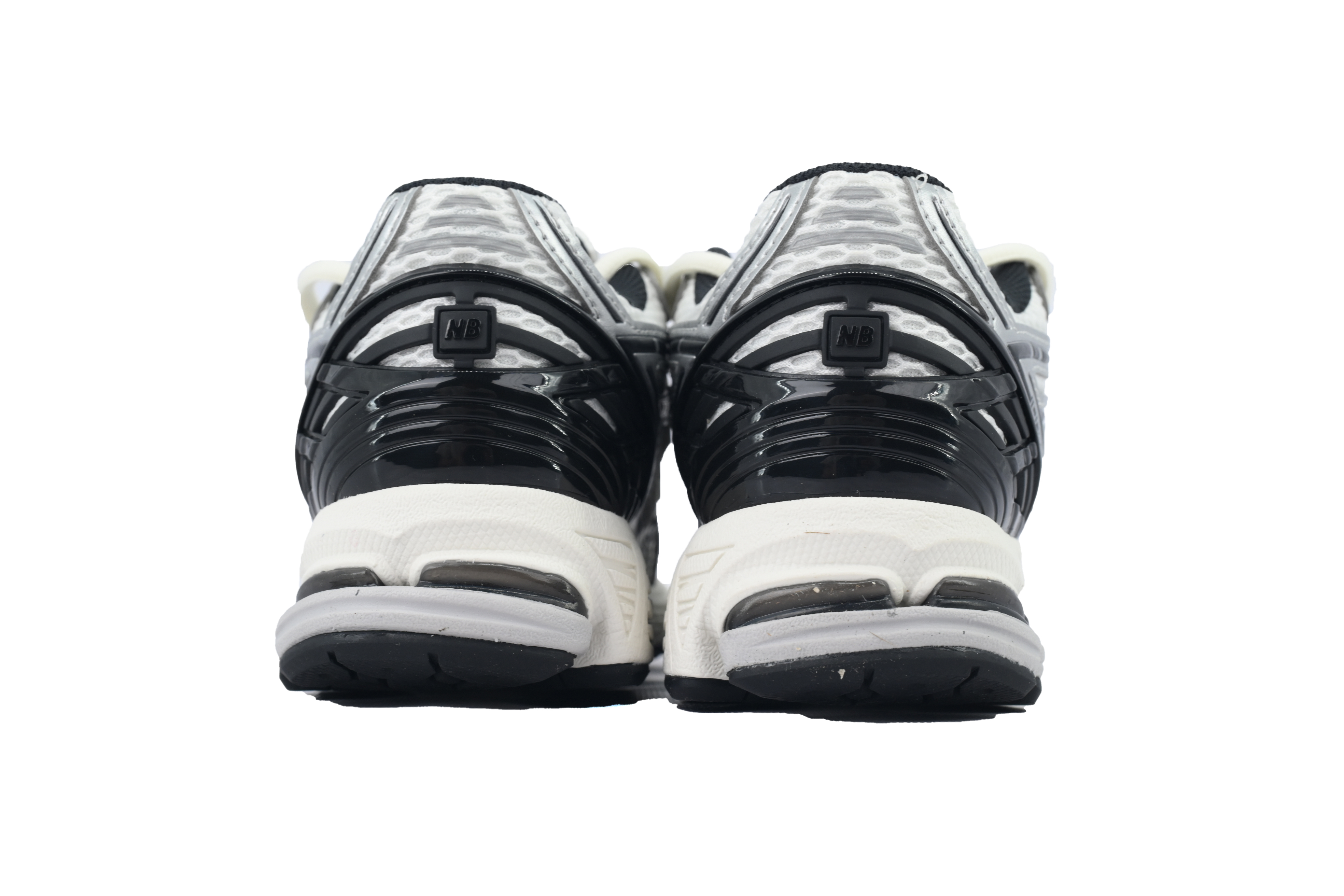 New Balance 1906R Silver Metallic Black M1906RER