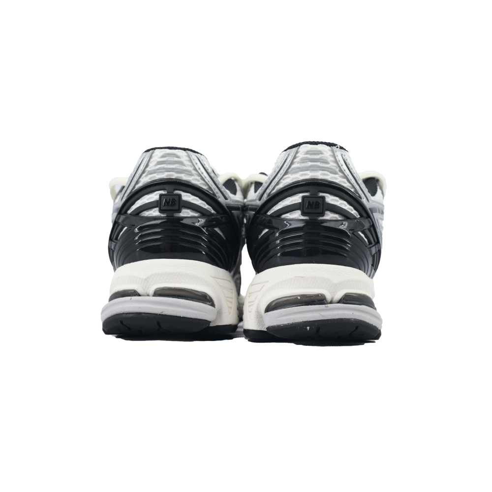New Balance 1906R Silver Metallic Black M1906RER