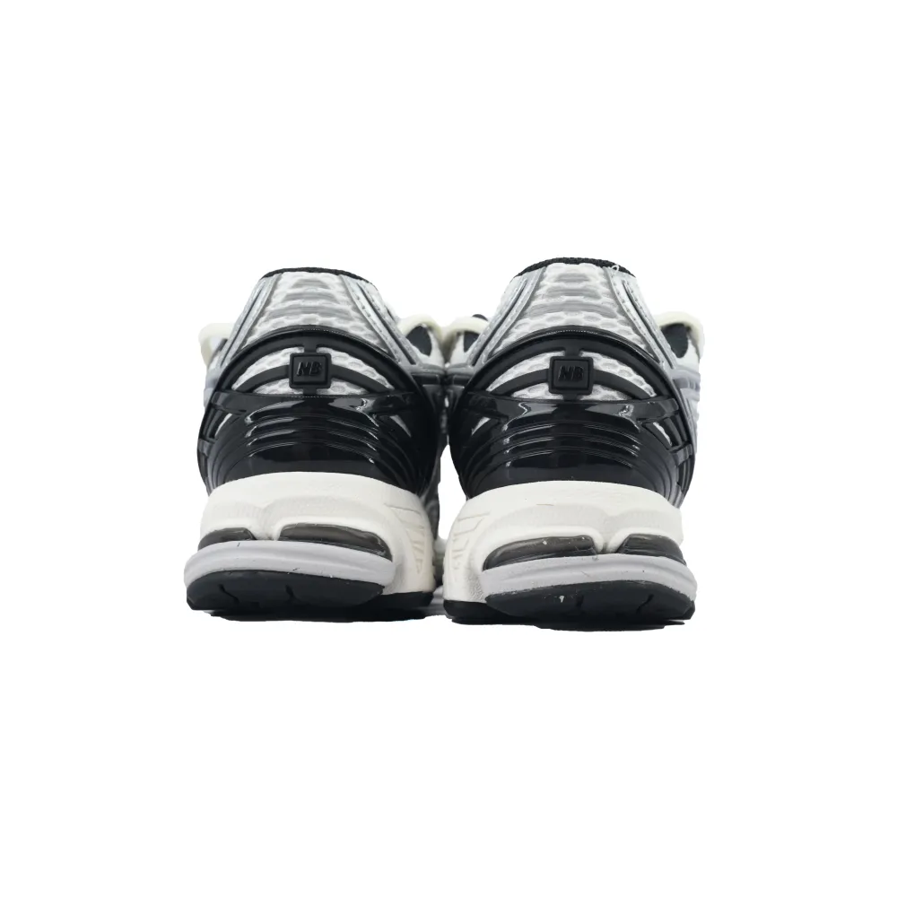 New Balance 1906R Silver Metallic Black M1906RER