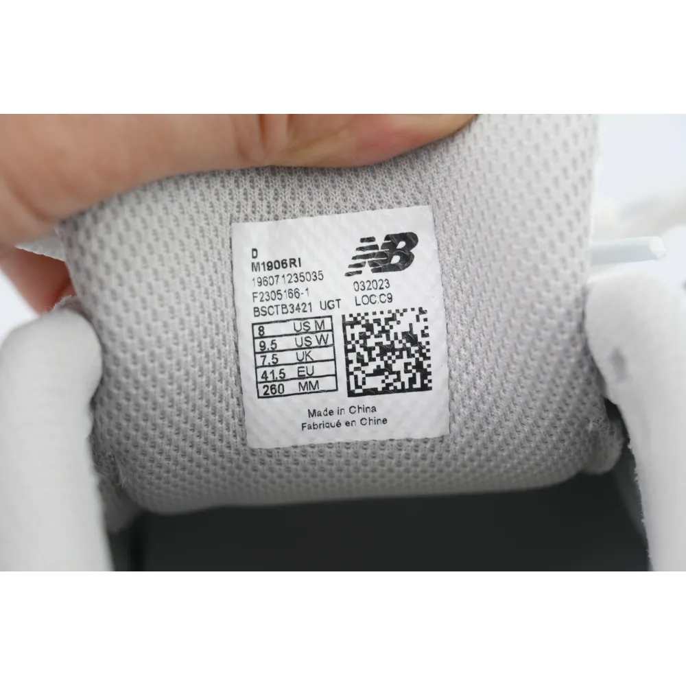 New Balance 1906R White Silver Metallic M1906RI