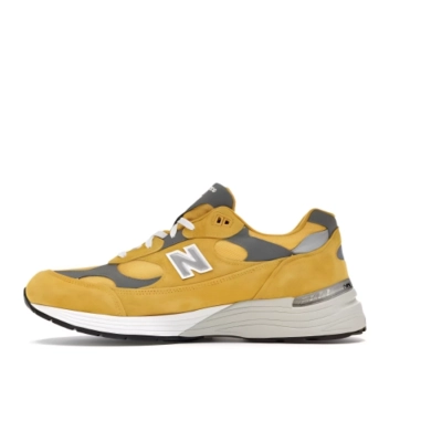 New Balance 992 Yellow M992BB 01