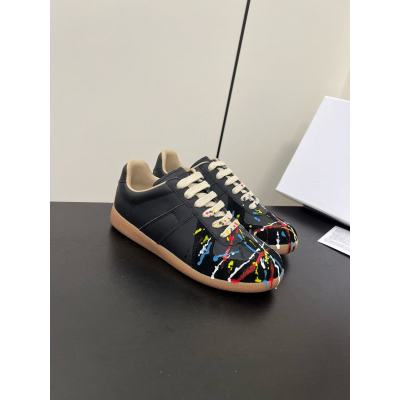 Maison Margiela Painted Replica Sneaker Black 02